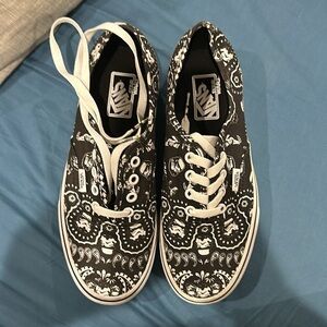Vans Star Wars Stormtrooper bandana shoes